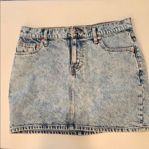 GAP Acid wash mini skirt
